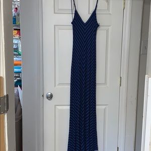 Truhearts Woman’s Maxi Dress New